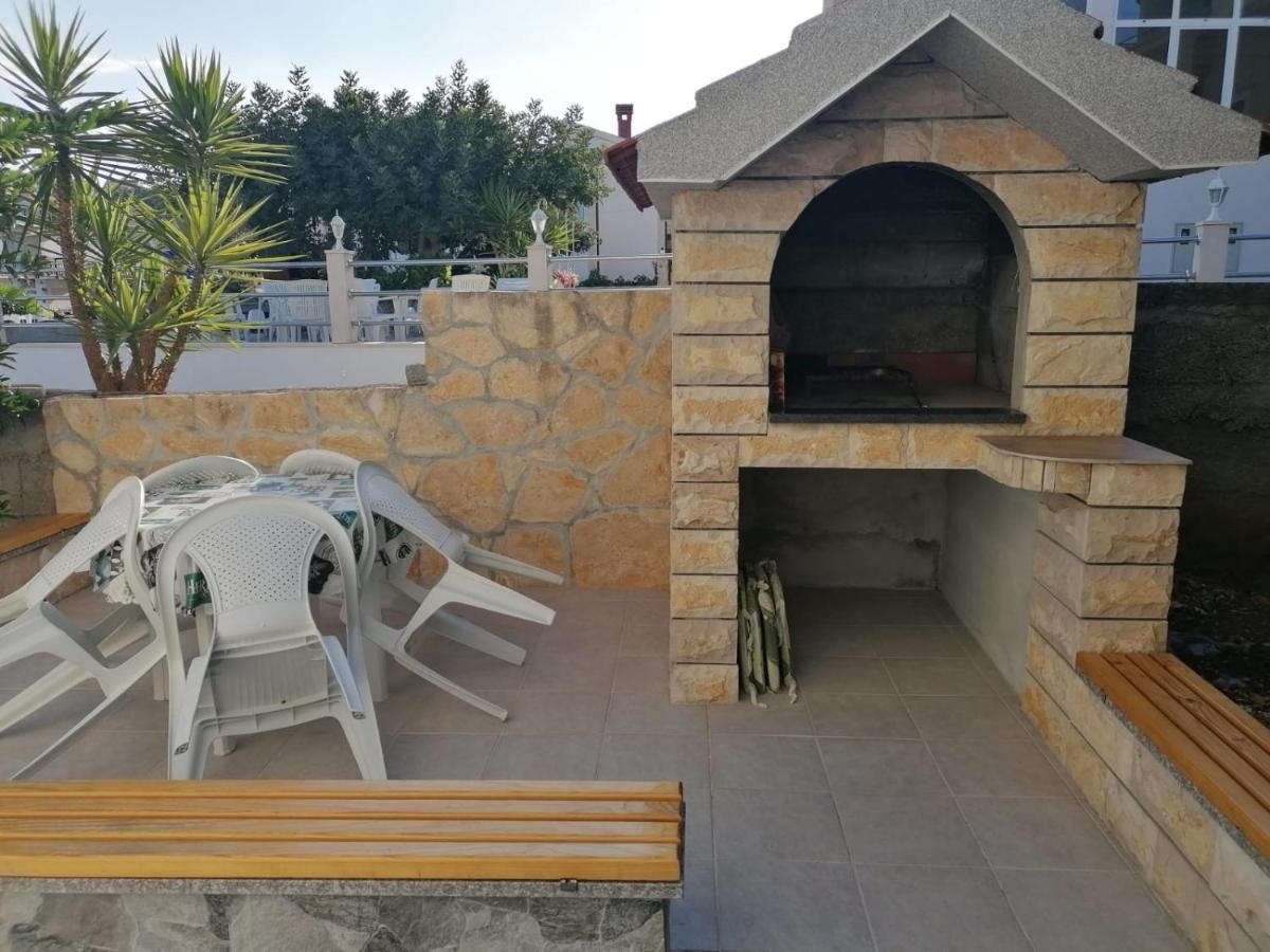 Apartment Slavica Trogir Exterior foto