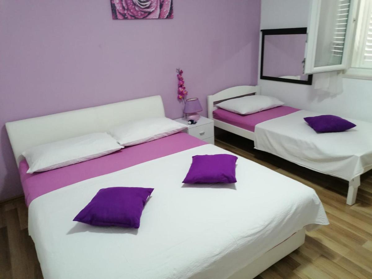 Apartment Slavica Trogir Exterior foto