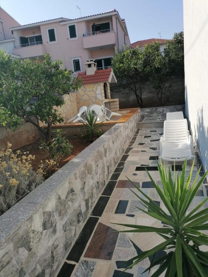 Apartment Slavica Trogir Exterior foto